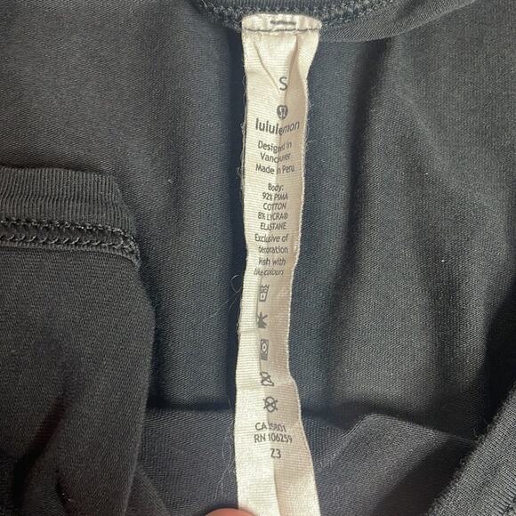 Lululemon Black Sleeveless Tank top Size S - Picture 3 of 3